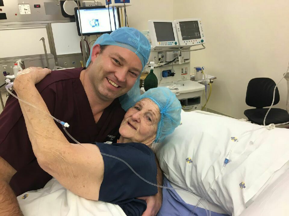 The best doctor in Margate. Post op with Mrs Erasmus. Knee replacement surgery